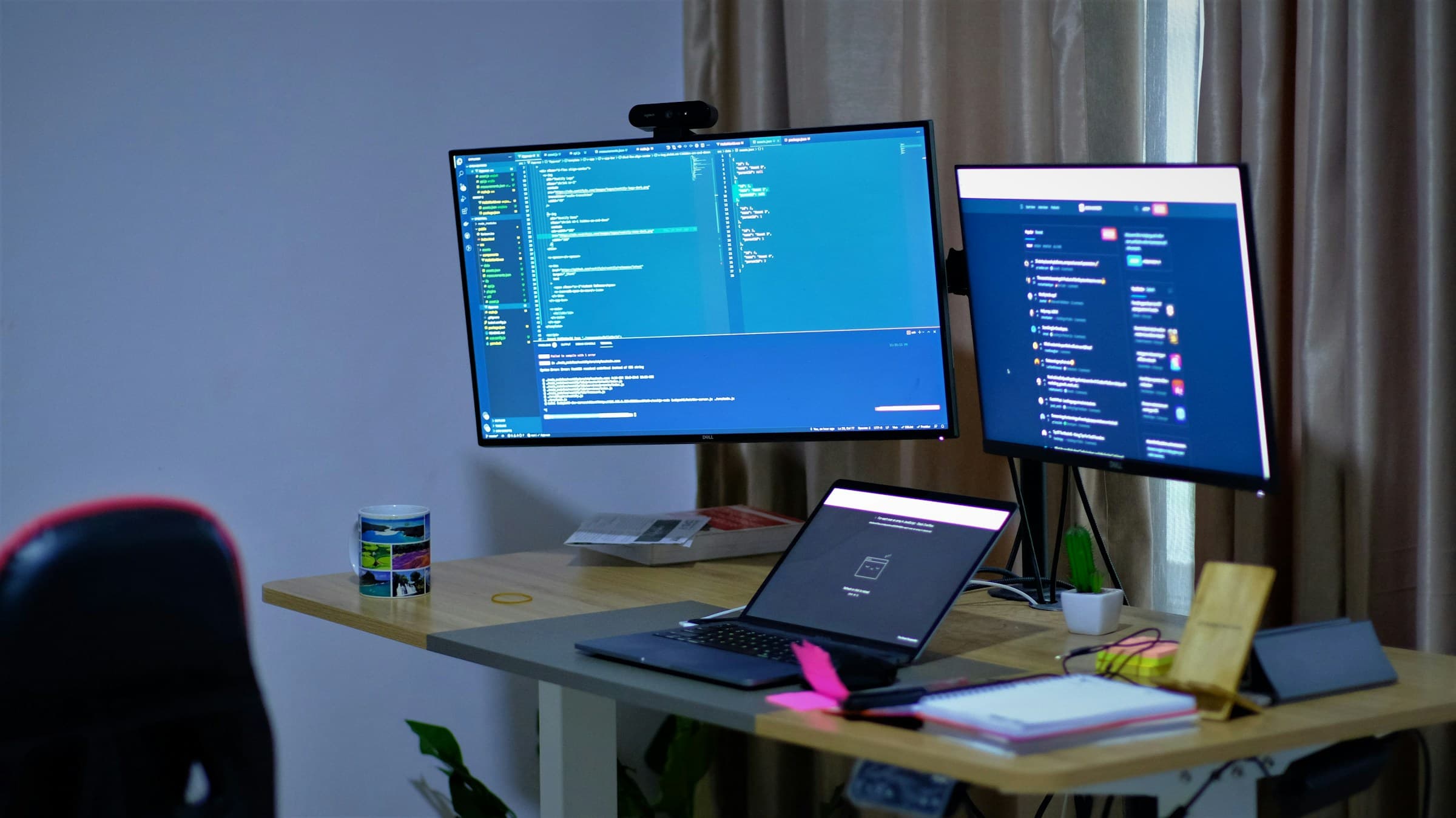 Replit Agent 2.0 interface generating a complete web application from a text prompt